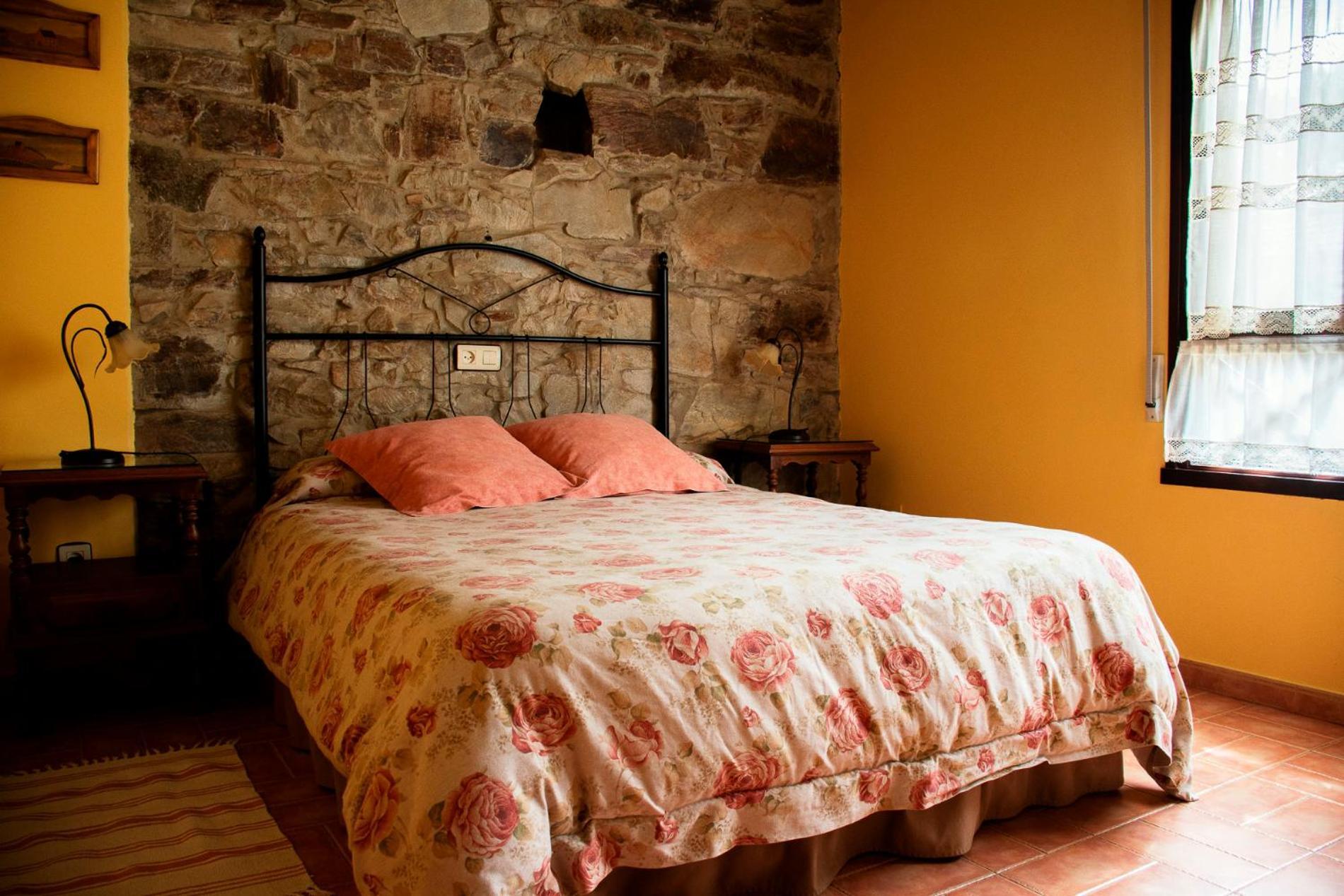 Apartamentos El Cueto Oviñana エクステリア 写真