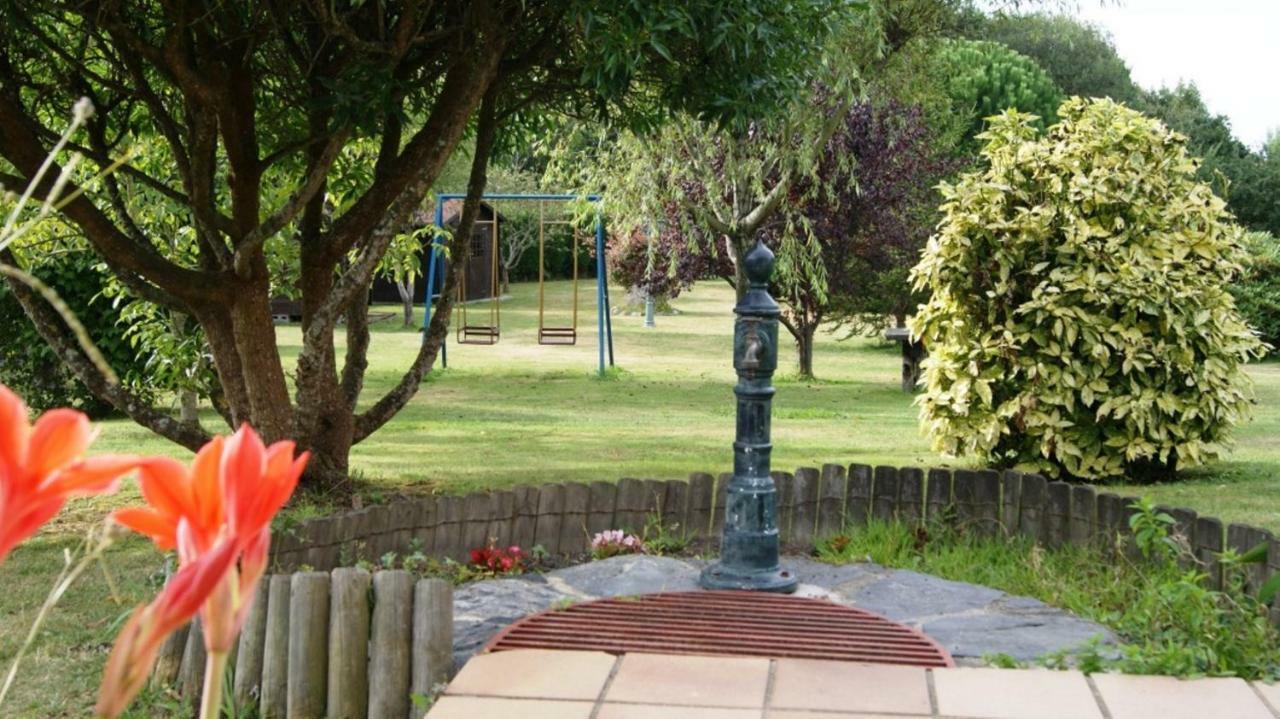 Apartamentos El Cueto Oviñana エクステリア 写真