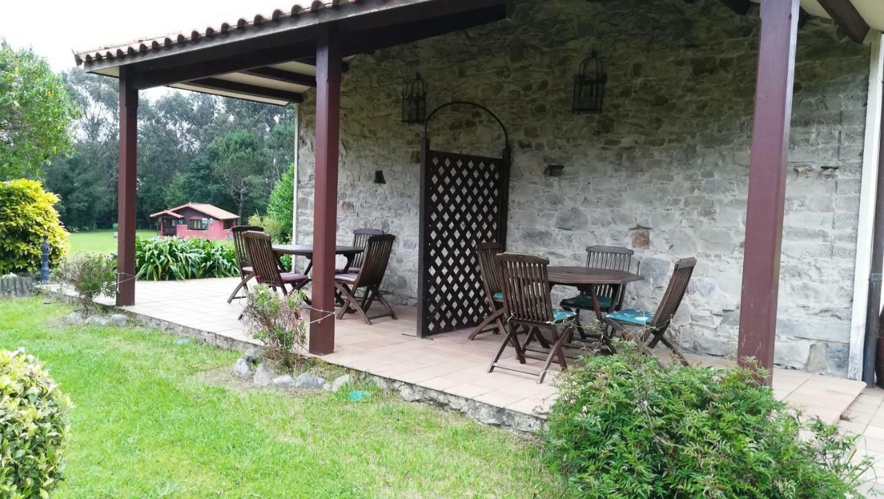 Apartamentos El Cueto Oviñana エクステリア 写真